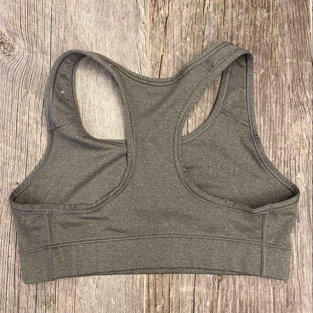 Nike | sports bra - Picture 3 of 4